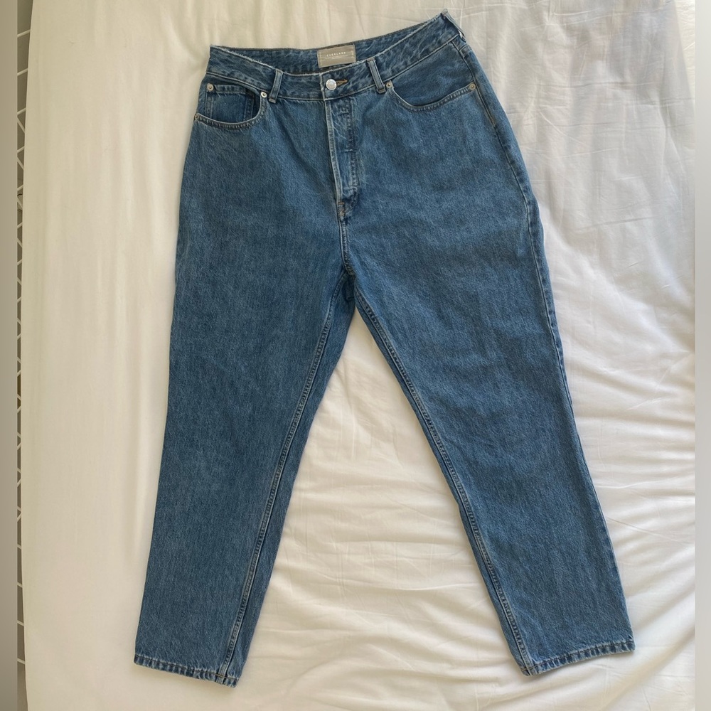 Everlane The Curvy ‘90s Cheeky Straight Jean Organic Cotton
